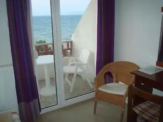 Hotel Tzitzifies *